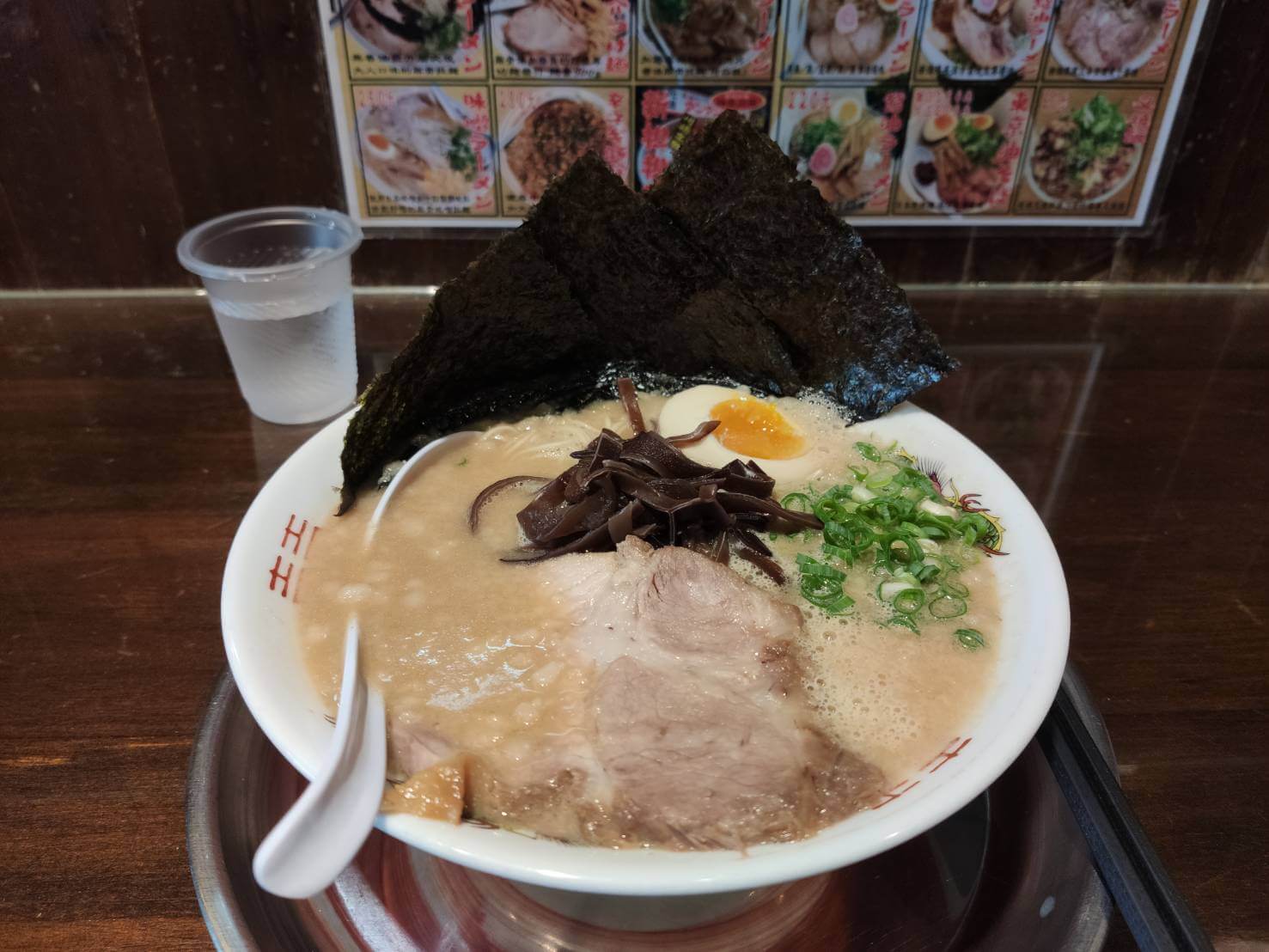 聽說是台南最好吃的拉麵 - 寶來軒